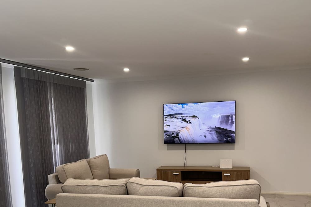 Bonner House | Canberra 3 bedroom home to remember