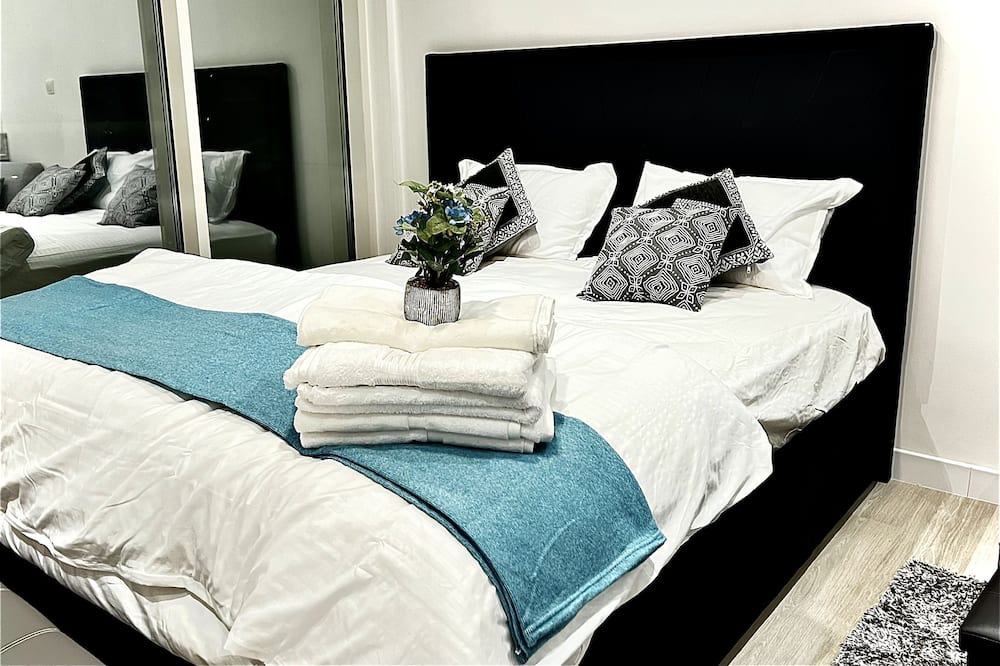Jumeirah Apartment | Brand *NEW* Premium High Floor Studio near Burj