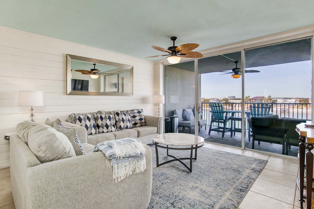 Orange Beach East Condo | Wind Drift 416 North! Gorgeous Beach and Bay Views
