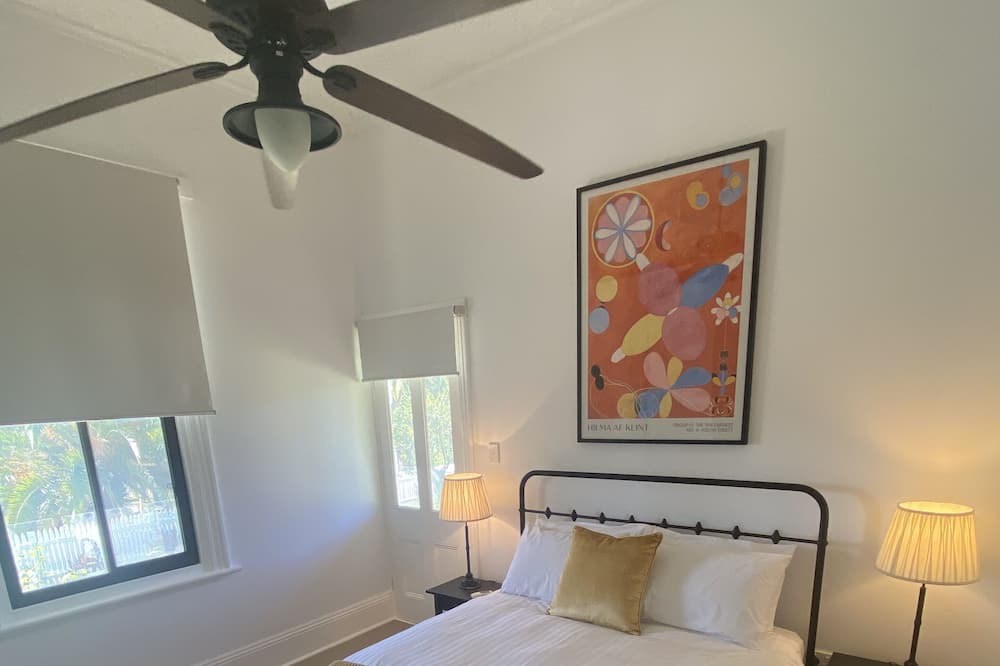 Seppeltsfield House | The Cottage at Seppeltsfield 2 bedroom cottage in the heart of Seppeltsfield