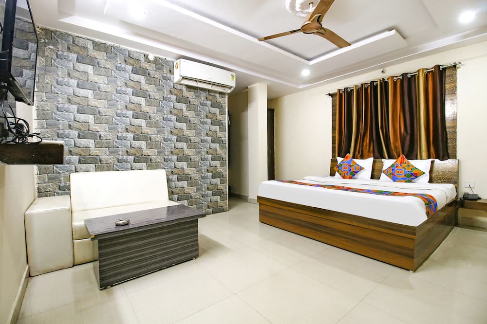 Bhopal Hotel | Fabexpress Smart City