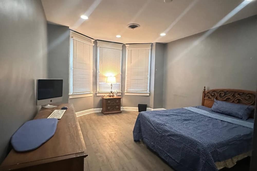 Downtown Baltimore Condo | Sol Skyloft w/Earth Lounge