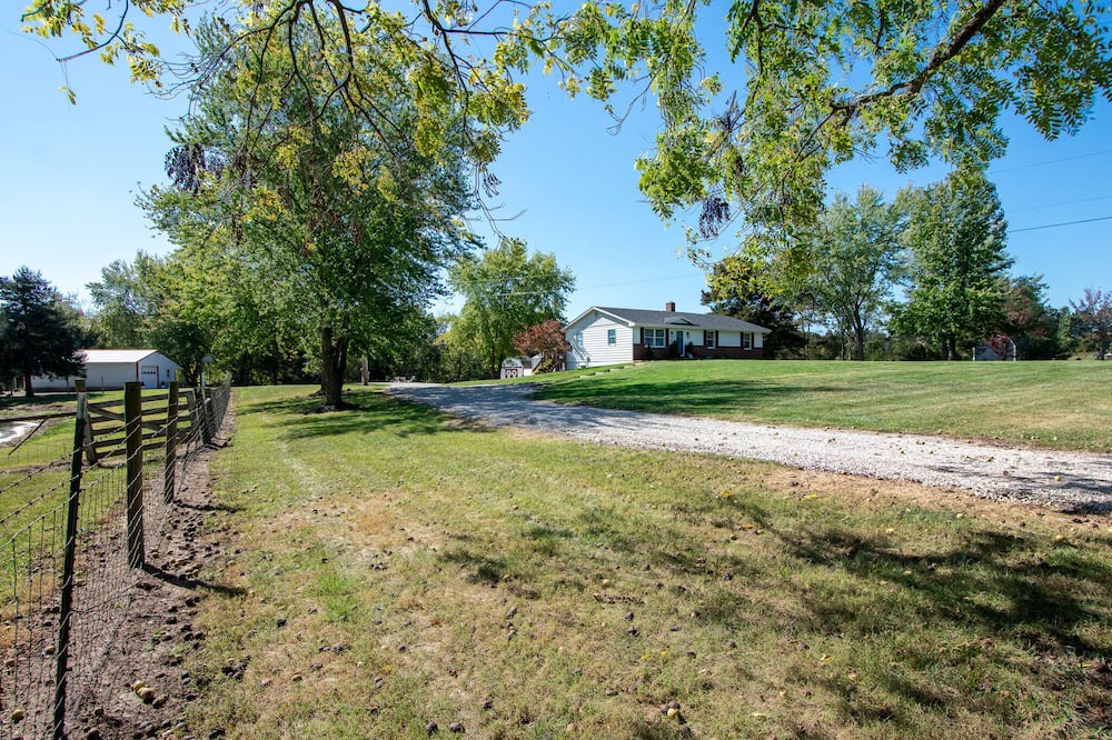 Holts Summit Apartment | FARMHOUSE APARTMENT on 7+/- Acres with Farm Fresh Breakfast + Crackling Bonfire