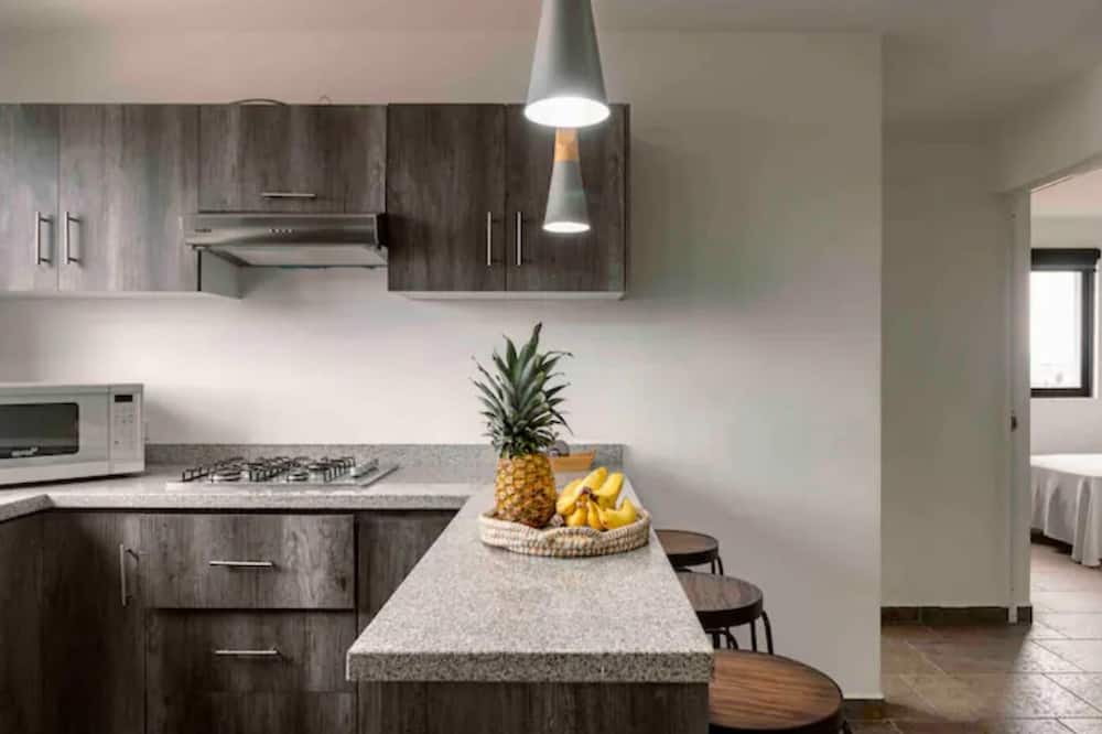 Aguascalientes House | Coyotes Housing Services