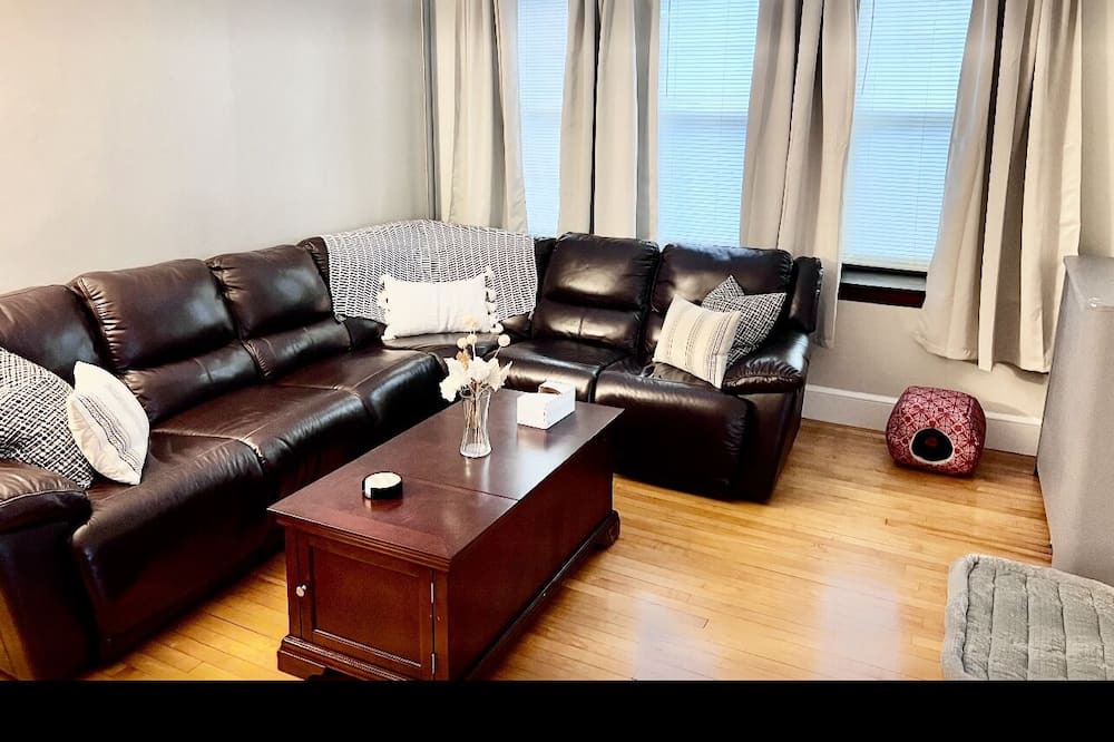 Woonsocket Apartment | Charming New England Four-bed Haven. Pet-Friendly!