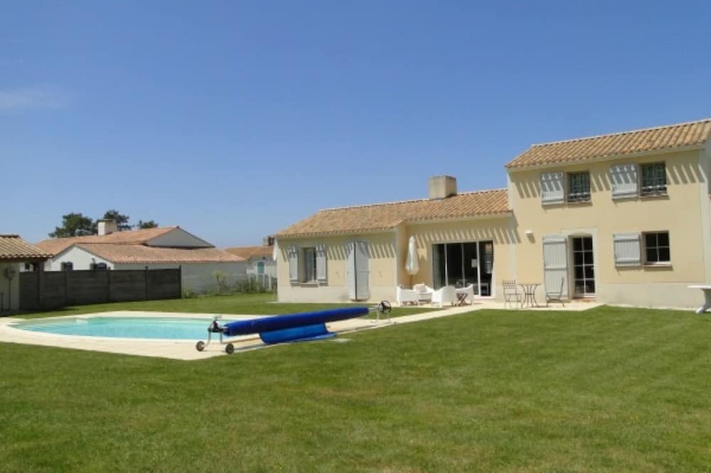 Coex Villa | Villa 'Le Nid' with Private Pool, Private Terrace and Wi-Fi