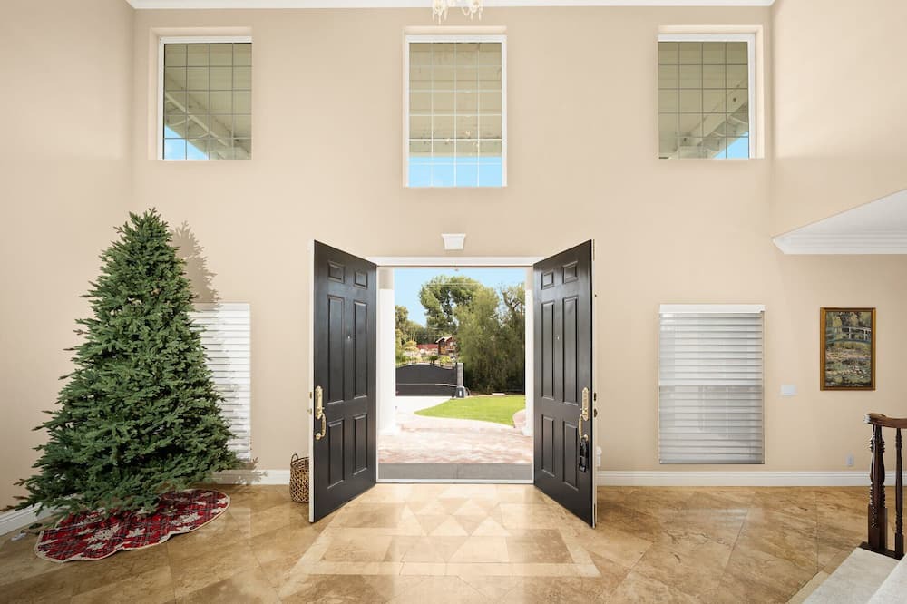 Yorba Linda House | Disney 17 minutes/vacation/5800sqft