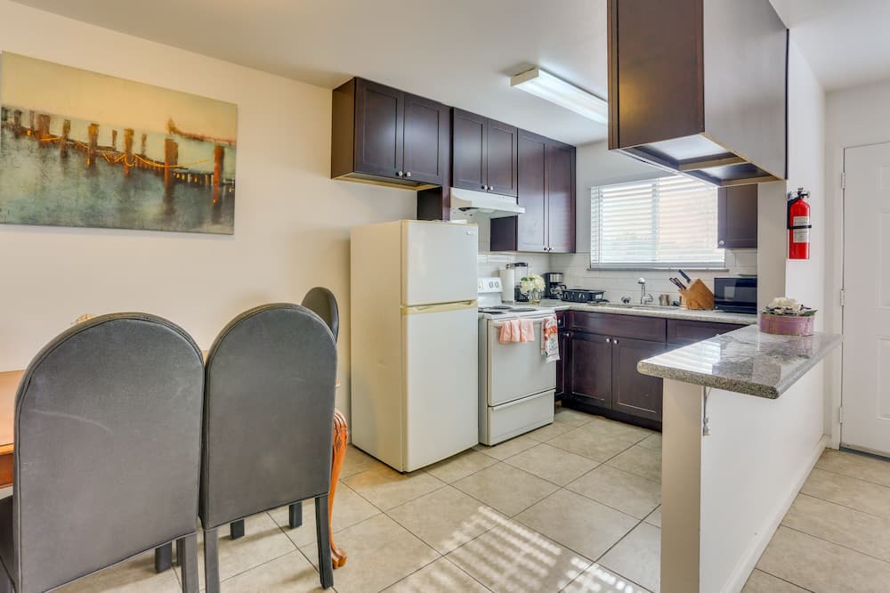 Downtown Apartment | Cozy Apartment Near Ucsf Fresno & Downtown