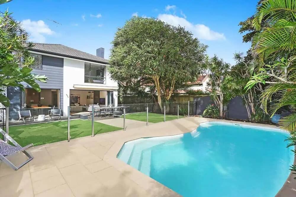 Rose Bay House | Spacious family house in delightful Rose Bay.