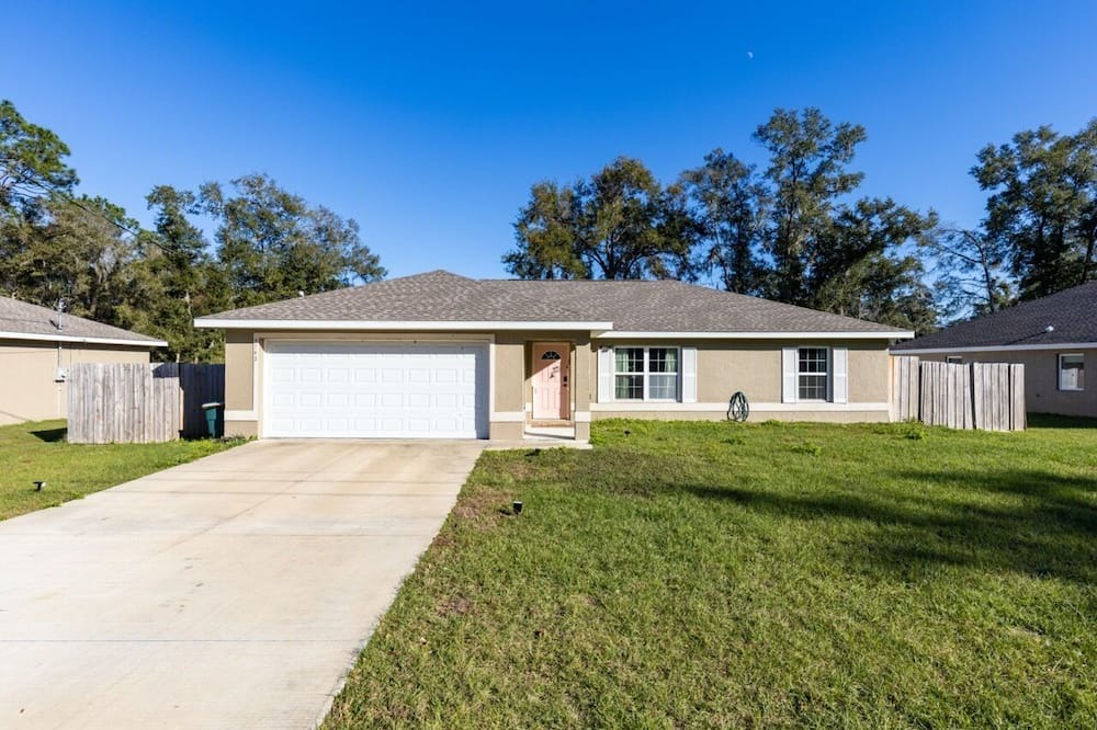 Fellowship House | Entire house, only 8 min from WEC