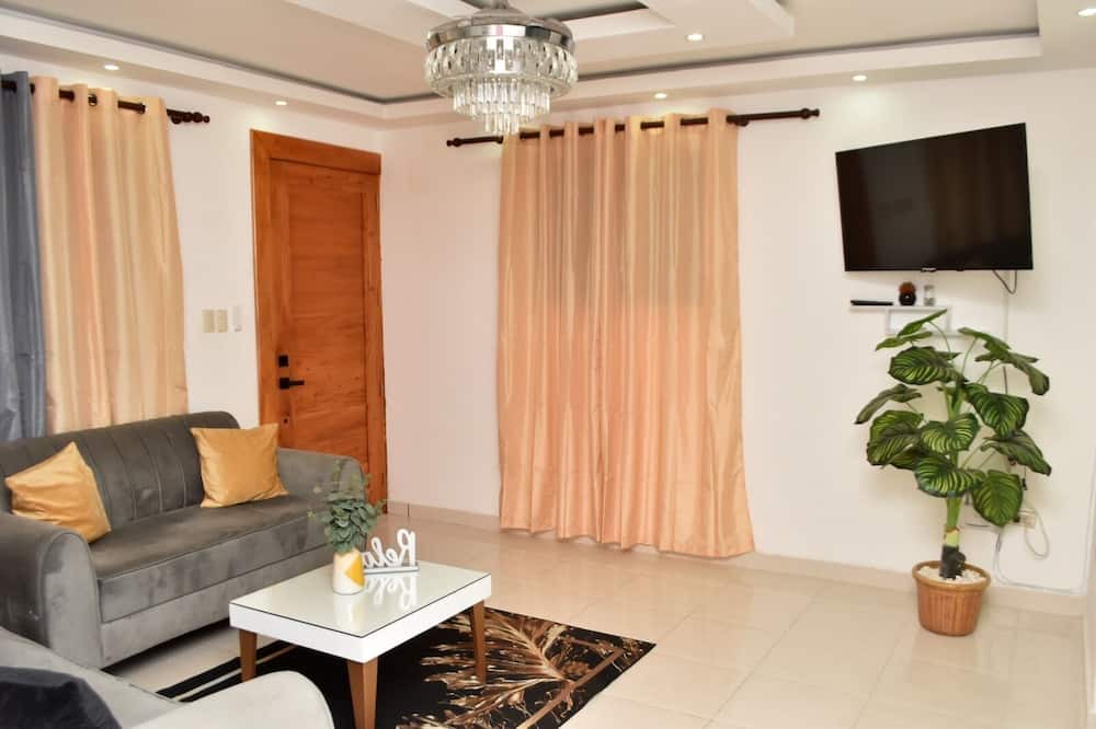 Bonao Apartment | Beautiful Spacious 3 Br. Apt. Great Location