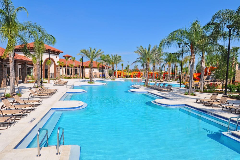 Briargrove Villa | Solterra Resort 937 - Six Bedroom Villa, Sleeps 12