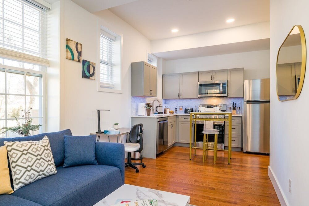 Corn Hill House | This house is a 1 bedroom(s), 1 bathrooms, located in Rochester, NY.