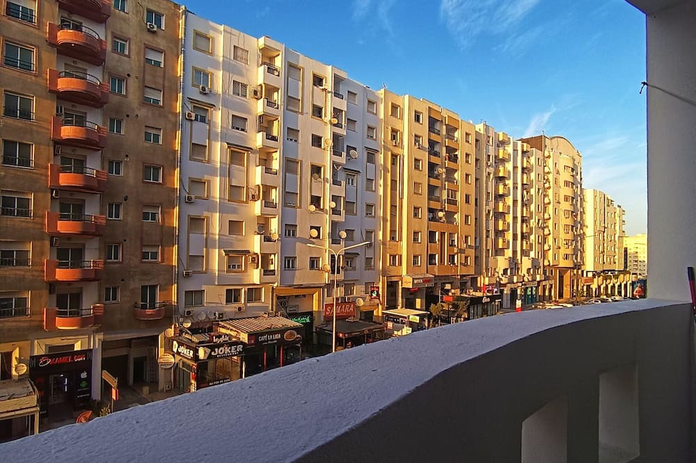 Ennasr Apartment | the best place with the best view-5 minutes to clinics-10 minutes to the airport