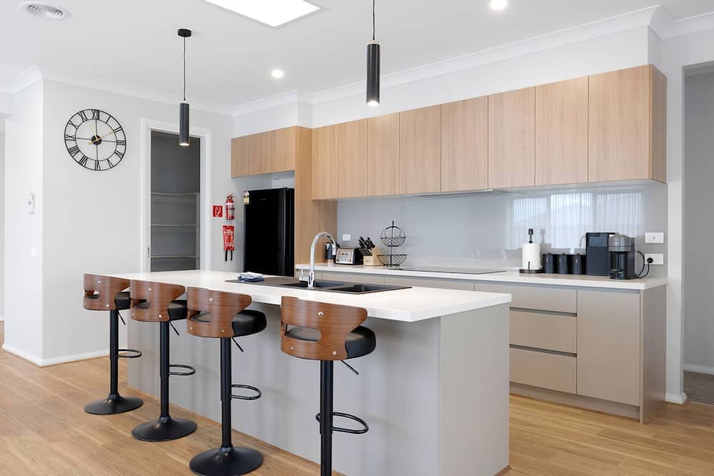Coronet Bay House | Seascape Views in Coronet Bay