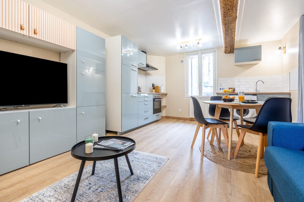 Laigneville Apartment | La Perle de Laigneville - Immédiat Gare, Proche Parc Astérix, Wifi & Netflix