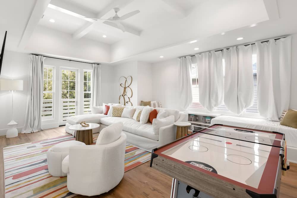 Hammocks of Seagrove House | 30A Oasis. New Home in Seagrove. 4 Bikes, 2 Community Pools