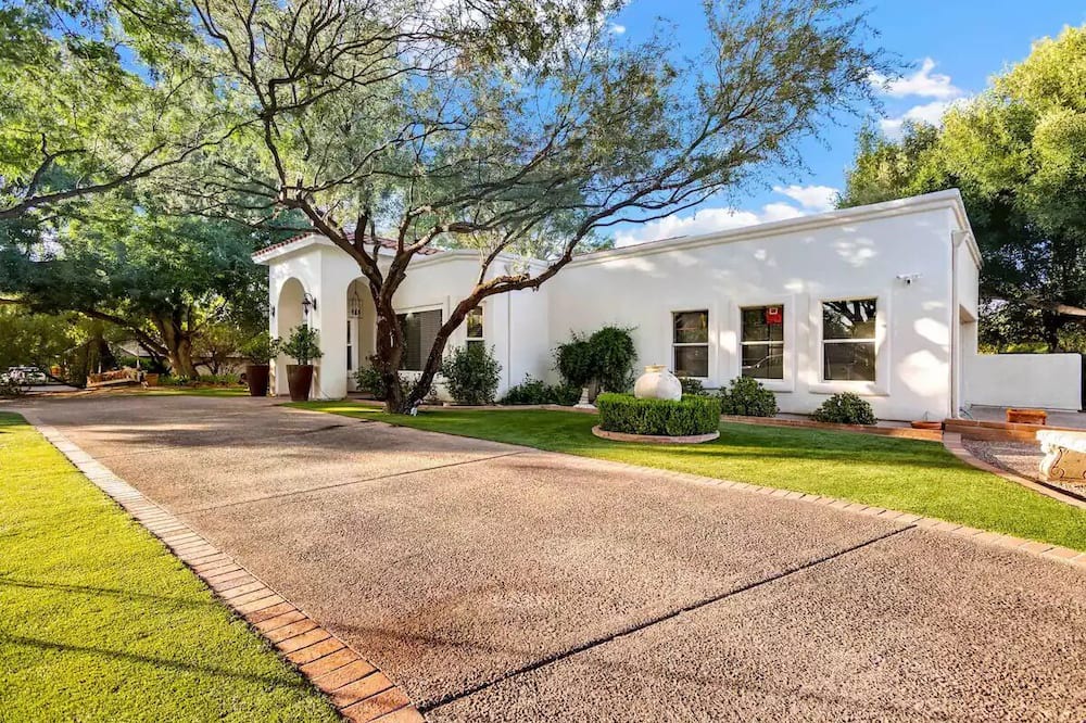 Forty Niners Country Club Estates House | Elegant Country Club Getaway Right Off The Fairway! 4bd/3bth/Air-Hockey