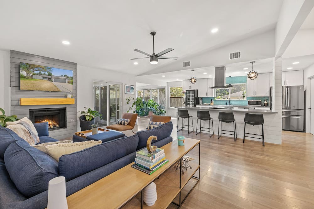 Austin House | ATX Oasis Home w/Pool, Workspaces & Large Backyard