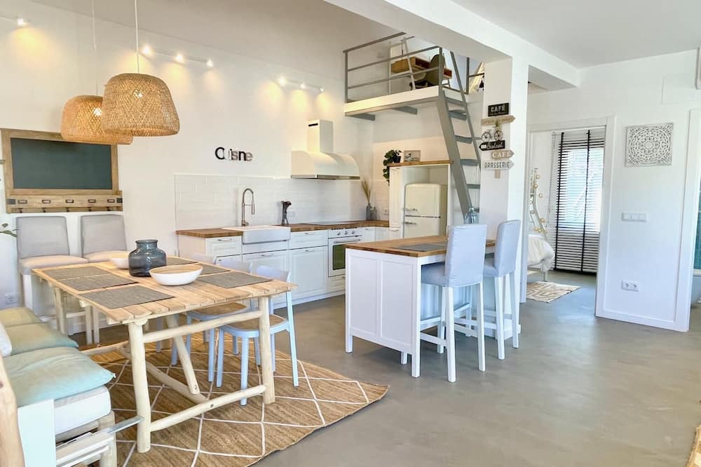 O Vicedo House | The Cliffs - Arealonga Blanc