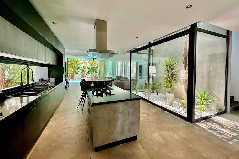 La Soukra Villa | The Dream Villa Soukra