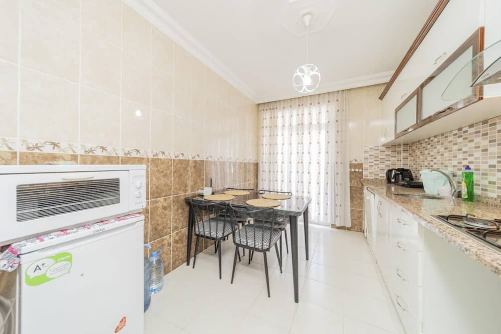 Antalya City Centre Apartment | Central Flat w Balcony 10 min to MarkAntalya Mall