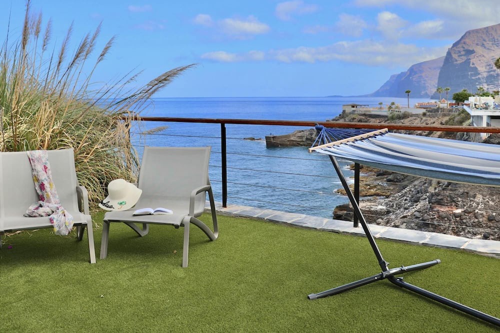 Los Gigantes Villa | Panoramic Seaview Escape