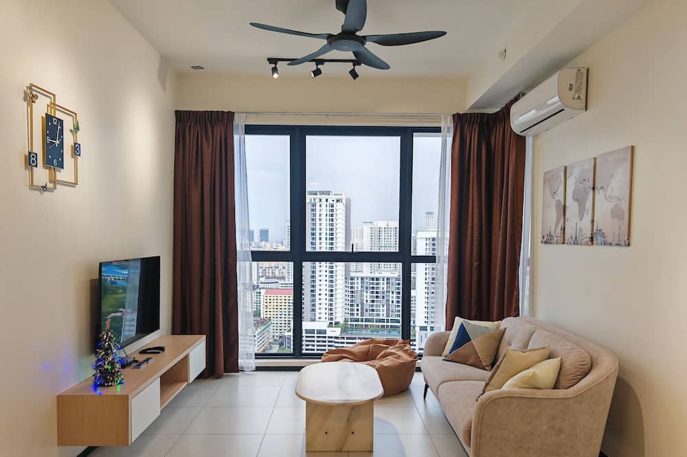 George Town Apartment | [Early Bird Deal 2024] Modern Design Cozy Suite 2 bedrooms 6pax