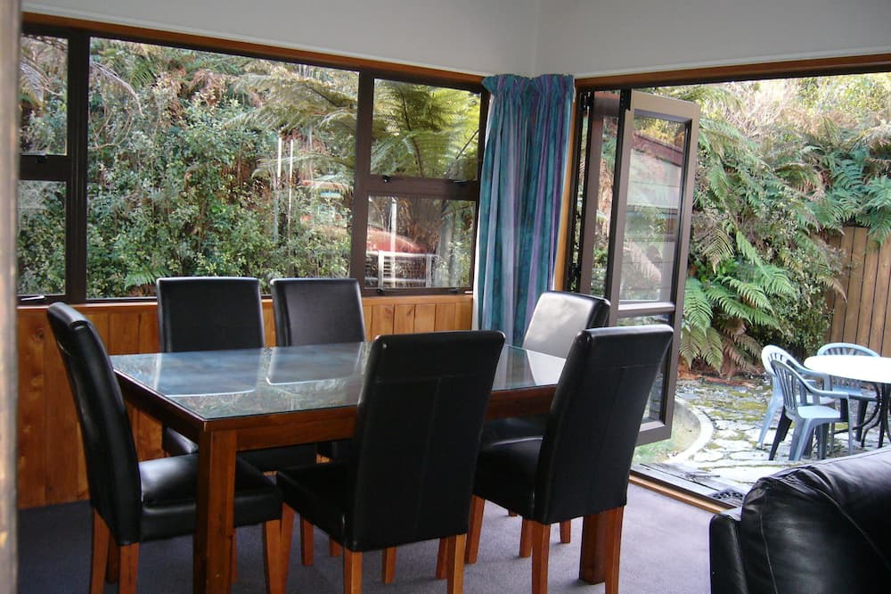 Franz Josef Glacier House | Central & Relaxing, park up and enjoy rainforest views.