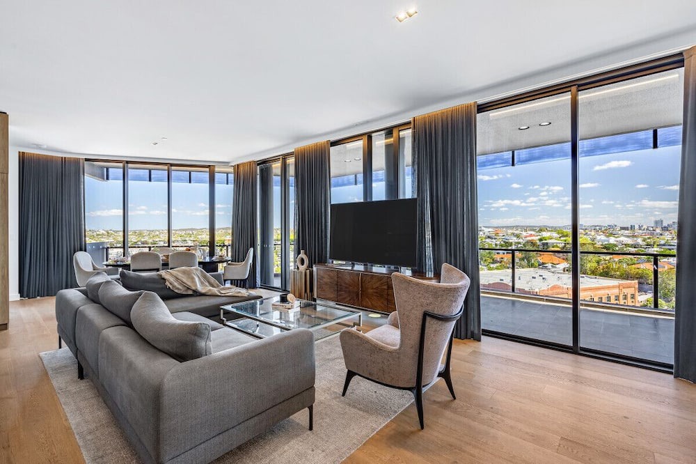 Newstead Apartment | View From the Top - Brand New 3BR Luxury Skyhome