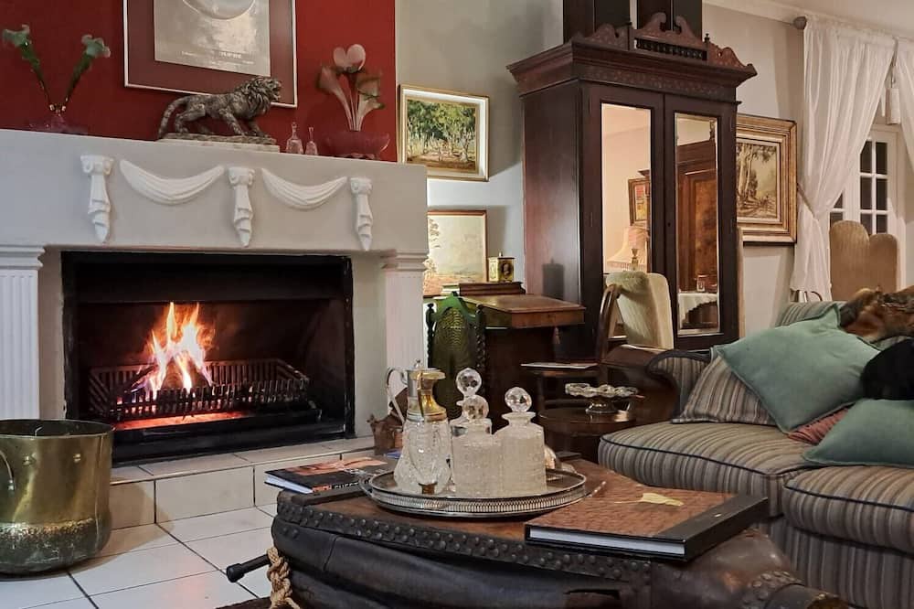 Potchefstroom House | Michael-Angelo Guest House