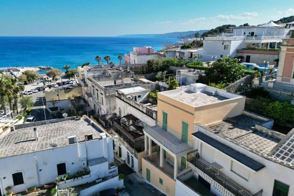 Vignacastrisi Apartment | Casa Metide - Moderno Trilocale a due passi dal mare di Castro
