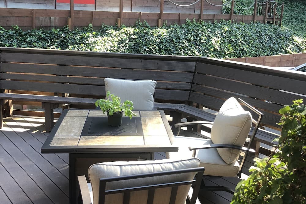 Rio del Mar Cabin | Private cabin and beach house!