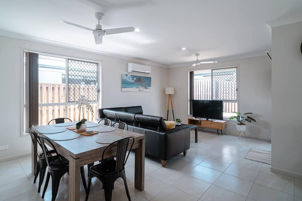 Coomera House | Cosy Home - House up to 8 Guests