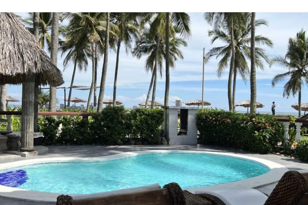 Costa Del Sol Resort | Prívate suites tesoro