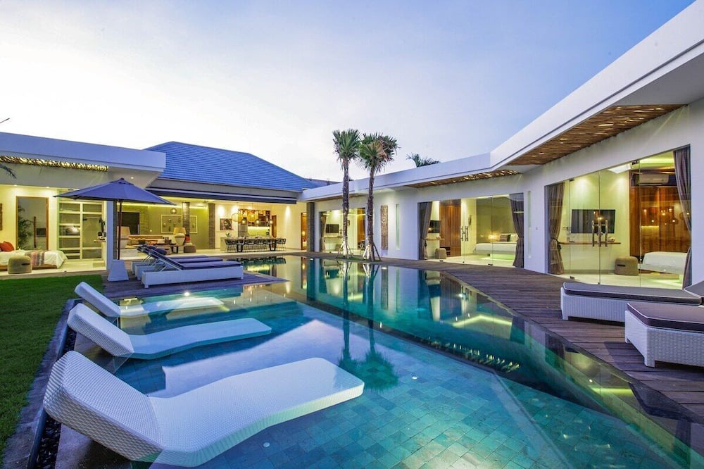 Berawa Cottage | Chic 2BR Villas, Brawah Hub, 300m to Coastal Bliss