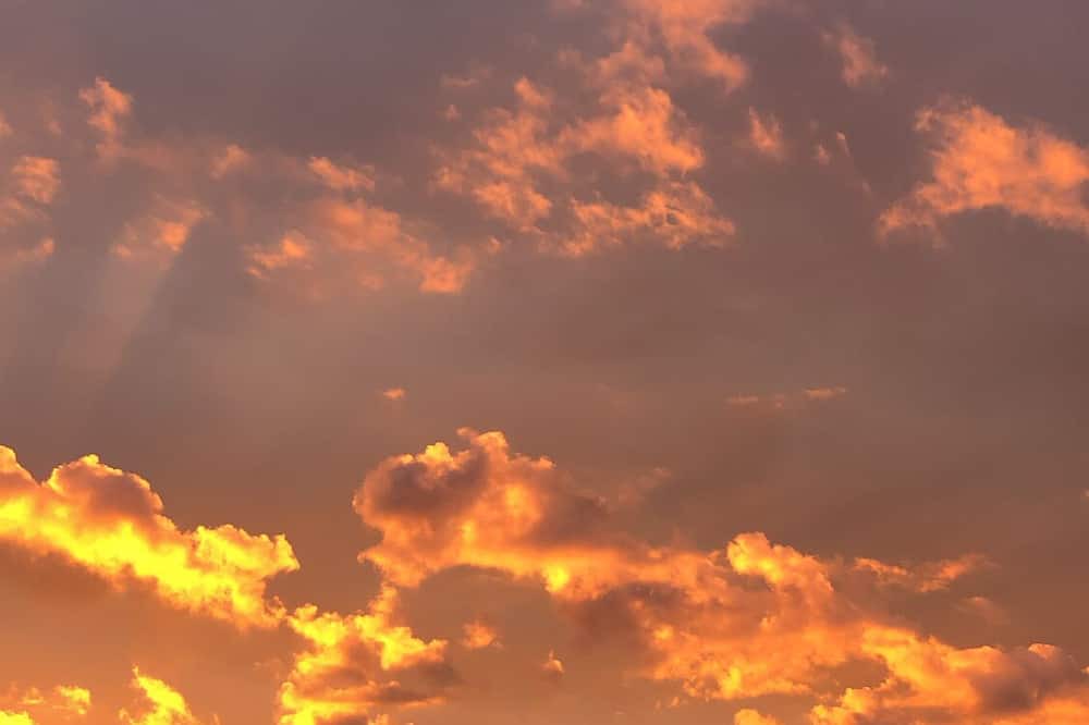 Karaoz House | Dağ ve deniz manzaralı, jakuzili üçgen ahşap ev