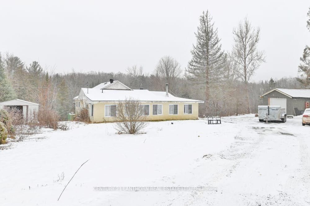 Cordova Mines House | Home in quiet rural setting, near lakes.