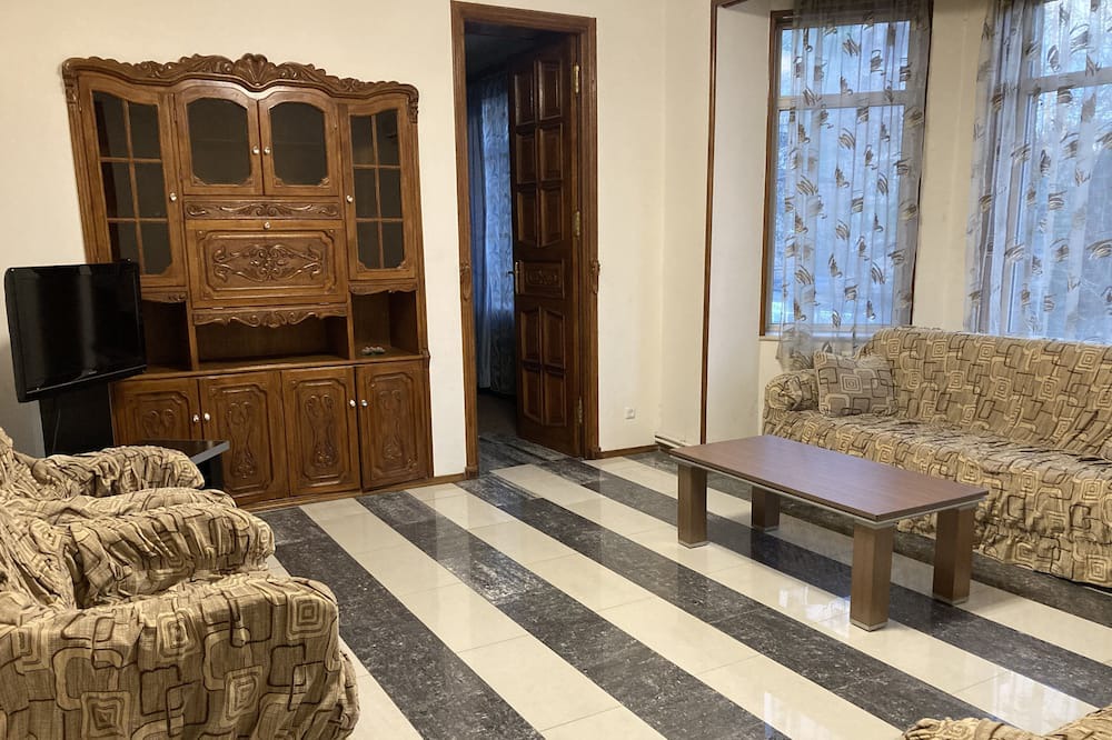 Kentron Apartment | Apartment in the center of Yerevan, near Republic Square