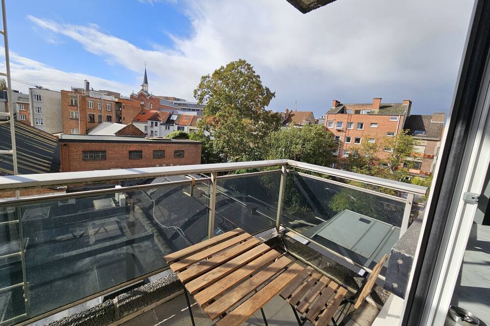 Haringrode Apartment | Enjoy the Center of Antwerpen With This Elegant Refreshed Appartement
