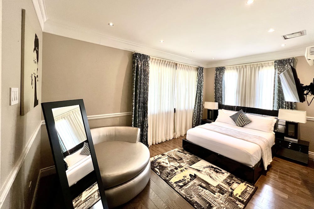 Port of Spain Apartment | Pandora Luxury Home in POS: Queen Guest Room