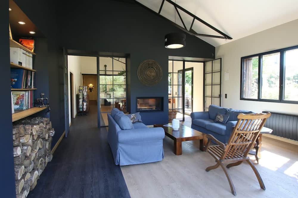 La Ferte-Saint-Aubin Bed & Breakfast | Guestroom La Ferté-Saint-Aubin, studio flat, 2 persons