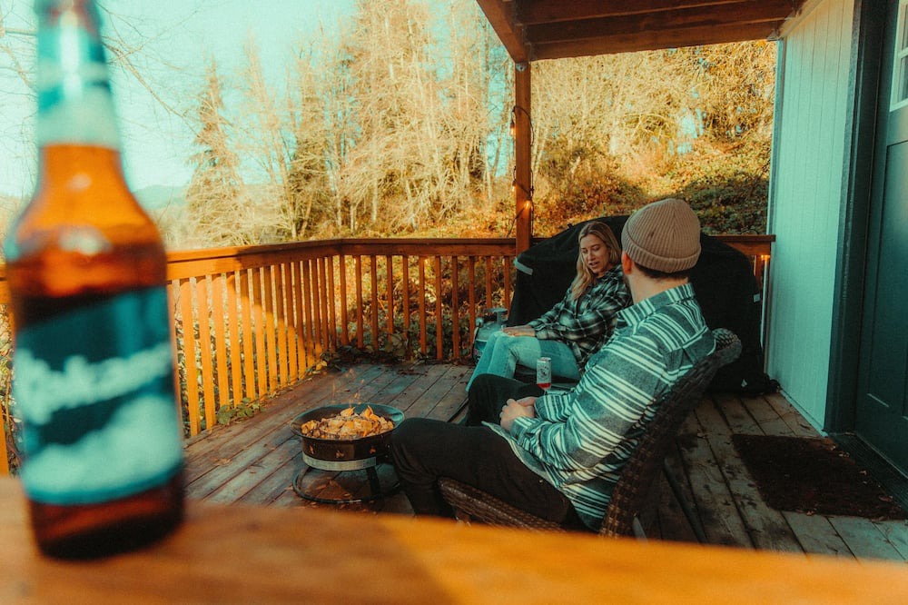 Arlington Cabin | Modern PNW cabin surrounded in wooded forest with a private pond