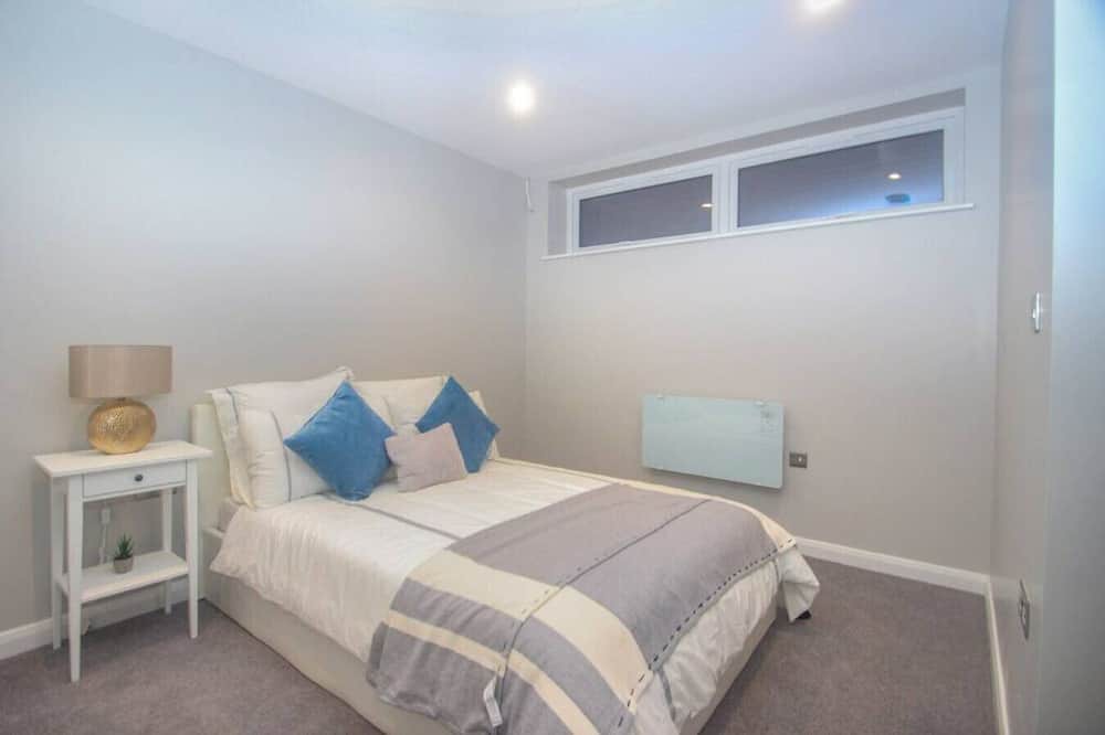Epsom Apartment | Superb New Build 2 Bed Ophelia 6