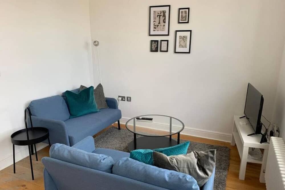 Epsom Apartment | Perfect 1 bed -10 East St Flat 2