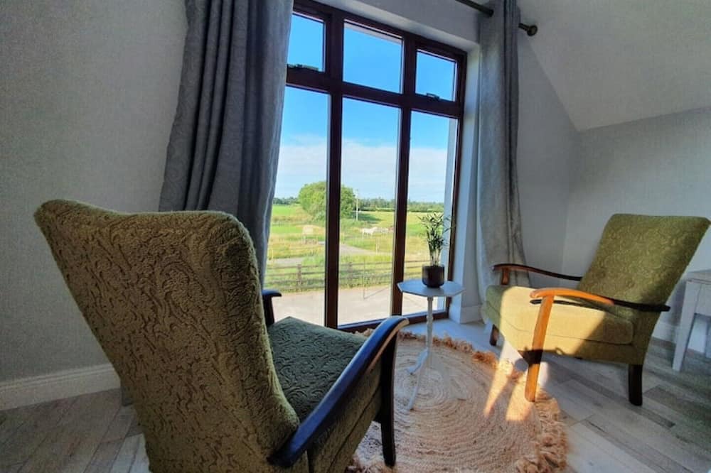 Milltownpass Cottage | Willow Cottage, the perfect countryside retreat!