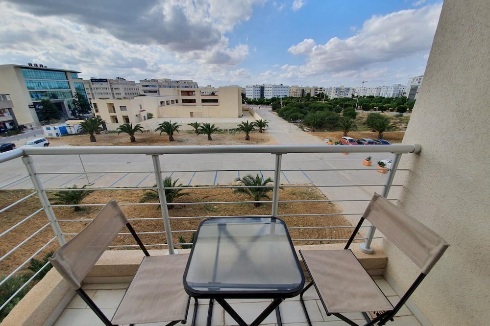 Les Berges Du Lac II Apartment | Prestige: Luxurious 120m2 next to UN offices Lac2