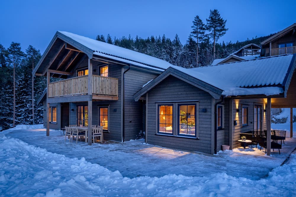 Vradal House | Beautiful views and surrounded by mountains and lakes.
