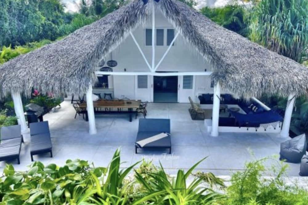 Miramar Villa | Villas Nube ll 5 minutos de AILA