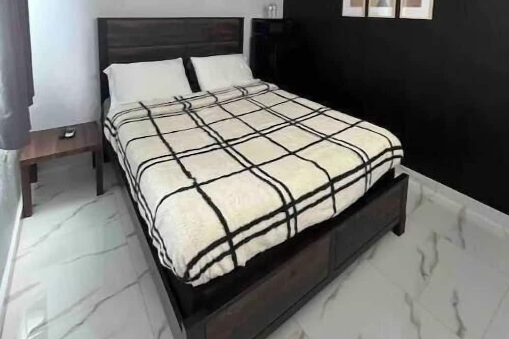 Felicia II Apartment | Molinos House 3